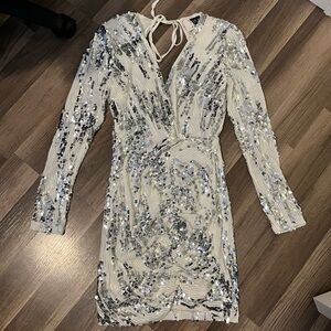 NWT size small sparkly body con dress white with silver sequins never used